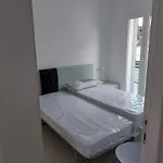 Grey House 5 100mt Dal Mare *