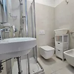 Grey House 5 100mt Dal Mare Apartment *