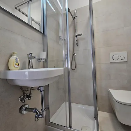 Grey House 5 100mt Dal Mare Tortoreto